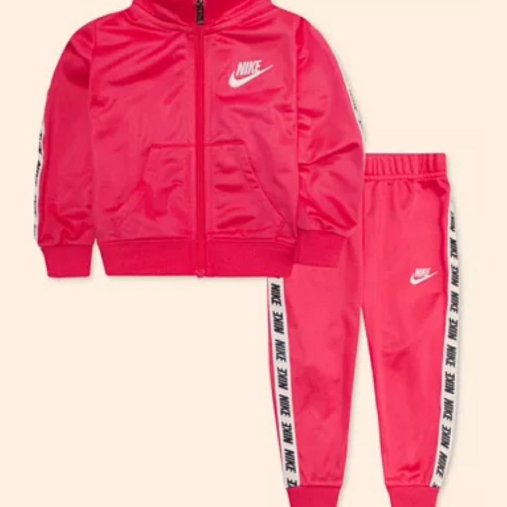 Nike girl set with shoes